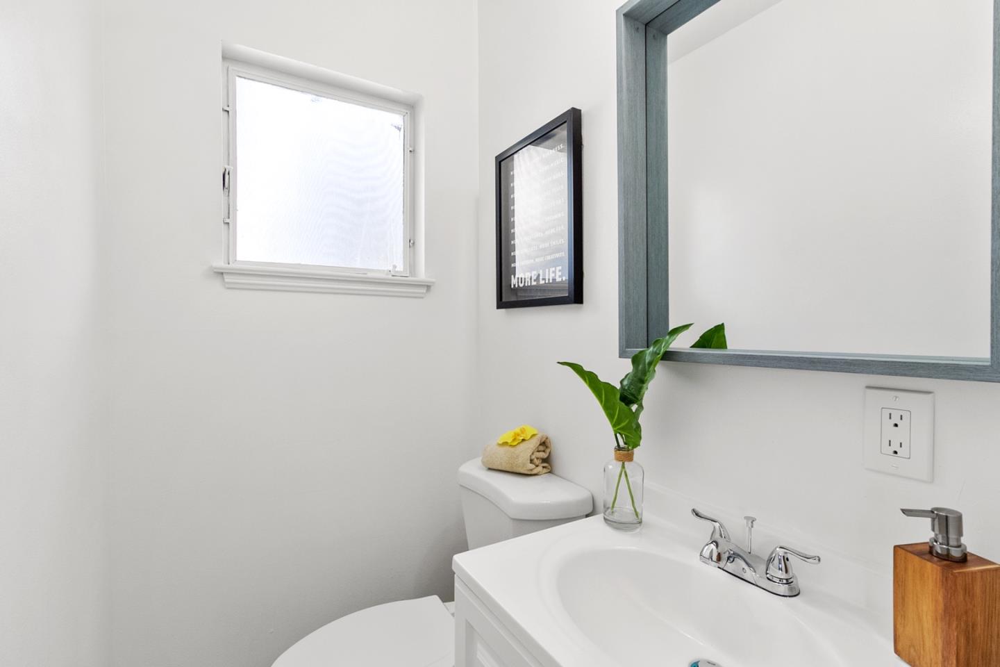 692 Bucknall Road Campbell, CA 95008 - Photo 20 of 33 Gallery Image 20
