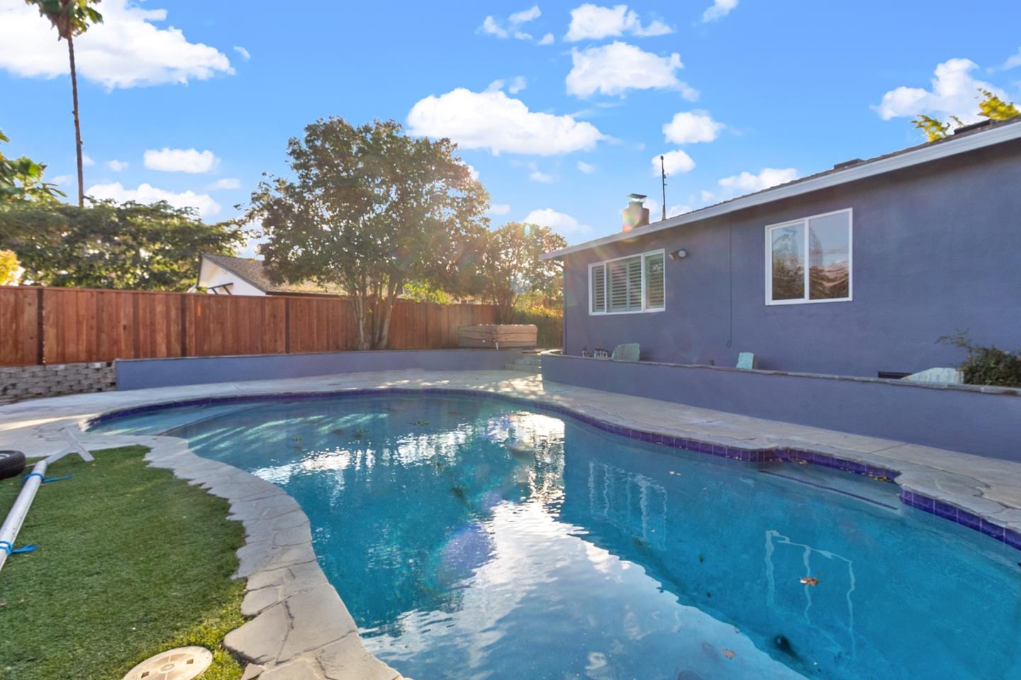 692 Bucknall Road Campbell, CA 95008 - Photo 31 of 33 Gallery Image 31