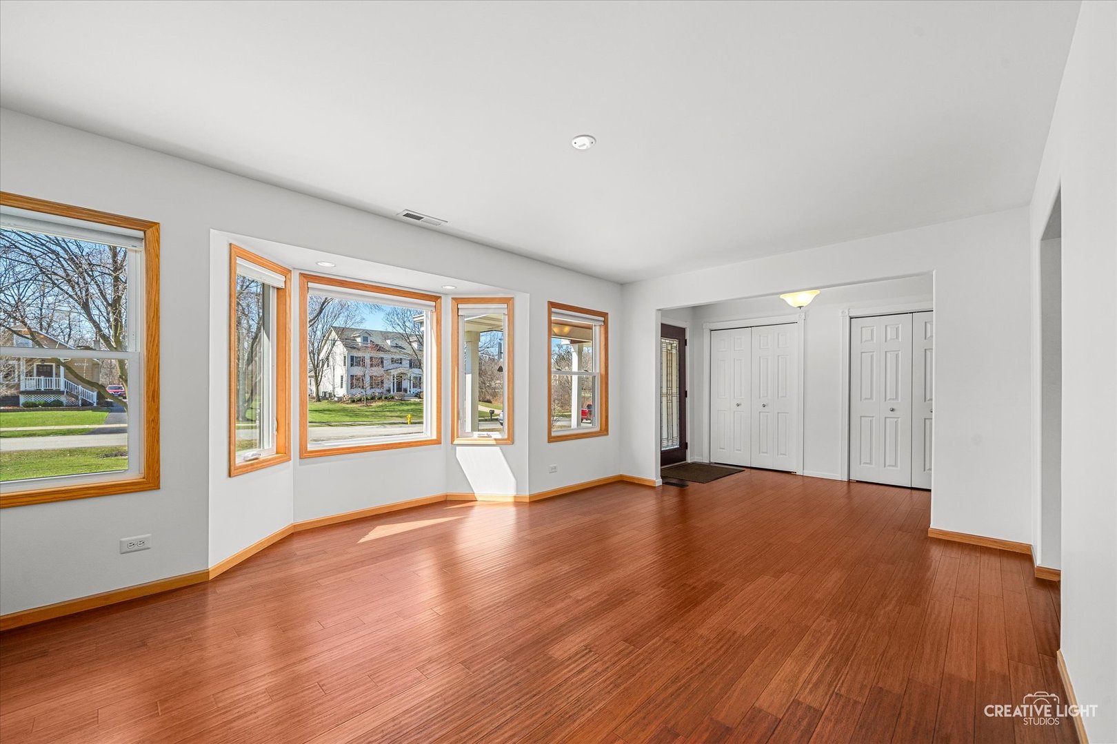 4027 Glendenning Road Downers Grove, IL 60515 - Photo 5 of 30
