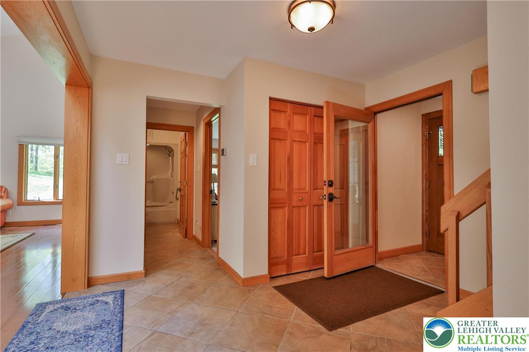 2159 Quarry Road Coopersburg, PA 18036 - Photo 21 of 79 Main entry