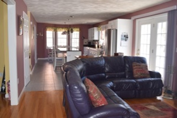 255 Playstead Road Medford, MA 02155 - Photo 5 of 30 Gallery Image 5