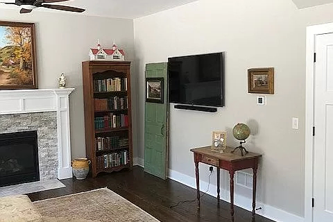 694 Ridge Drive Elburn, IL 60119 - Photo 5 of 48