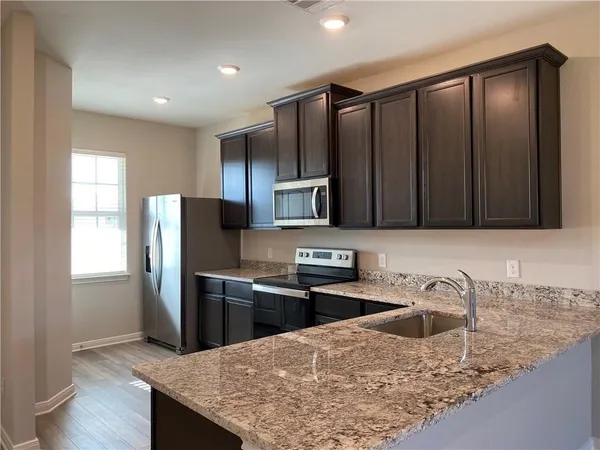 $2,300 | 229 Mount Vernon Way, Liberty Hill, TX 78642