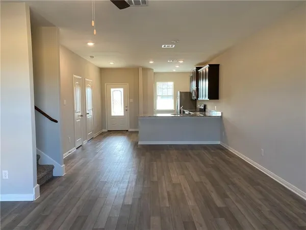 $2,300 | 229 Mount Vernon Way, Liberty Hill, TX 78642