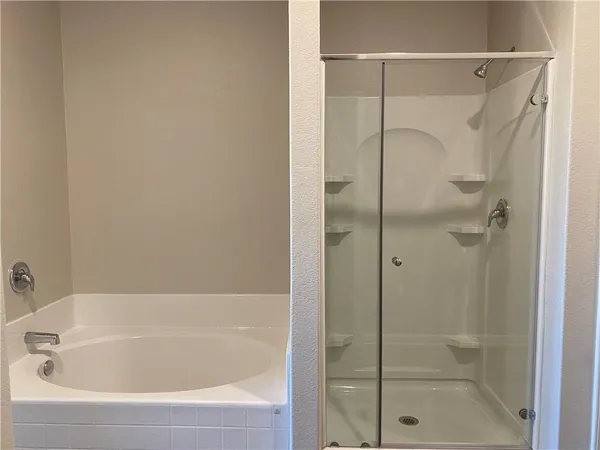 $2,300 | 229 Mount Vernon Way, Liberty Hill, TX 78642