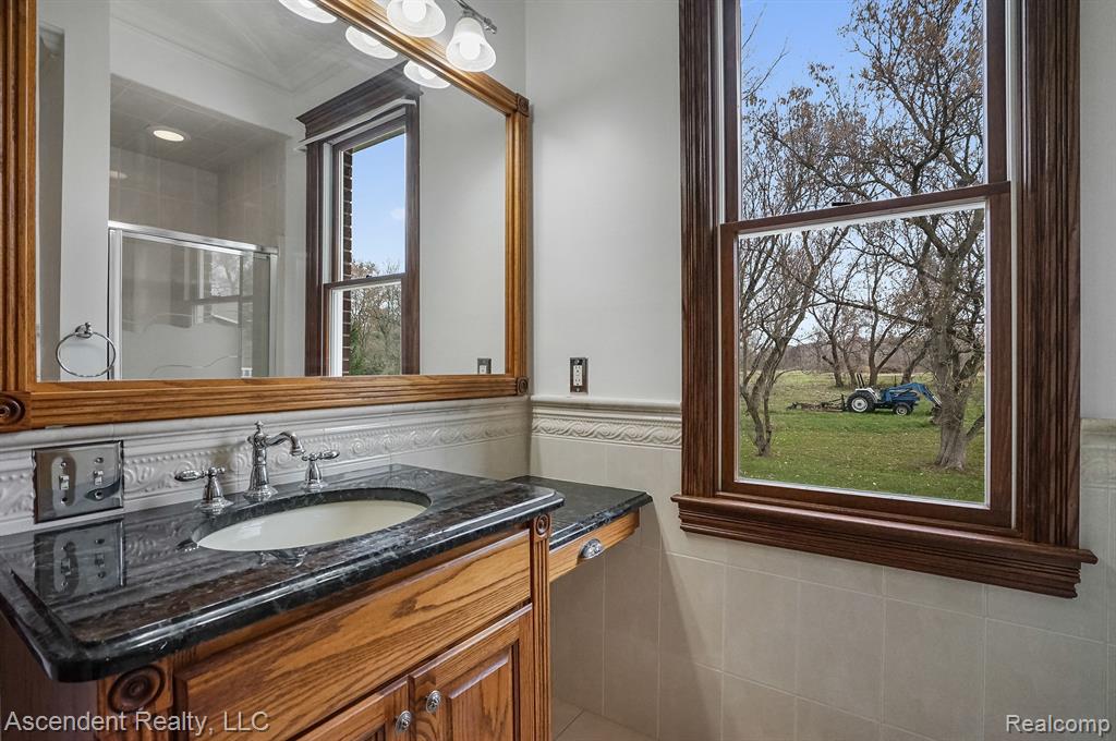 66020 Wolcott Road Ray, MI 48096 - Photo 22 of 45