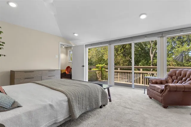 $825,000 | 1099 Waterford Drive, Dallas, TX 75218