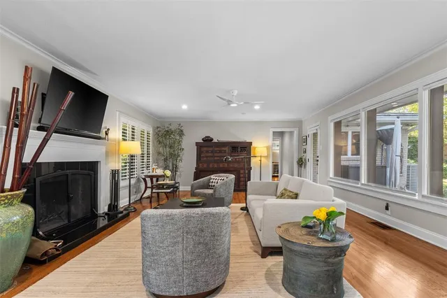 $825,000 | 1099 Waterford Drive, Dallas, TX 75218