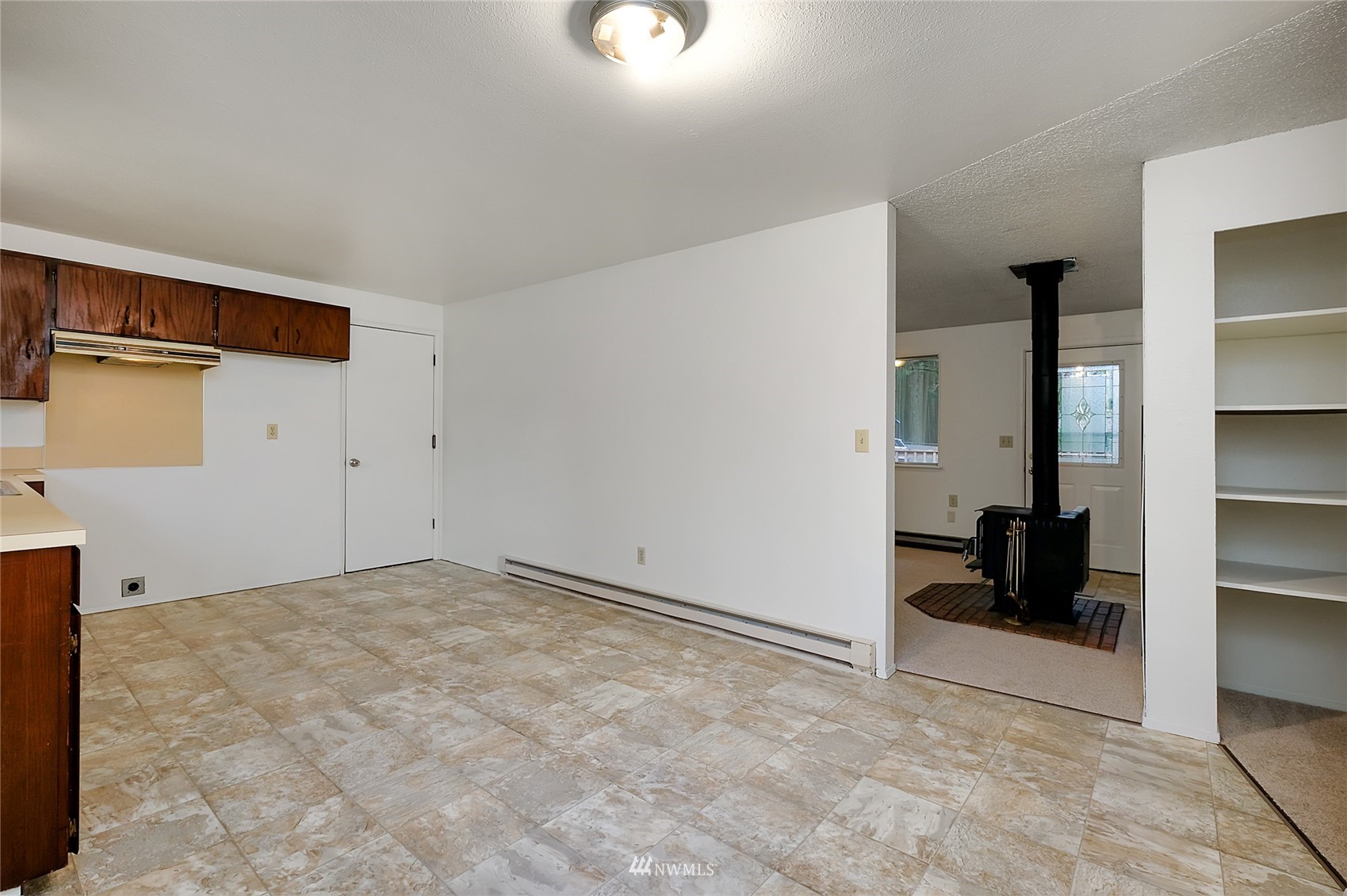 453 Southwest View Drive Port Orchard, WA 98367 - Photo 11 of 28