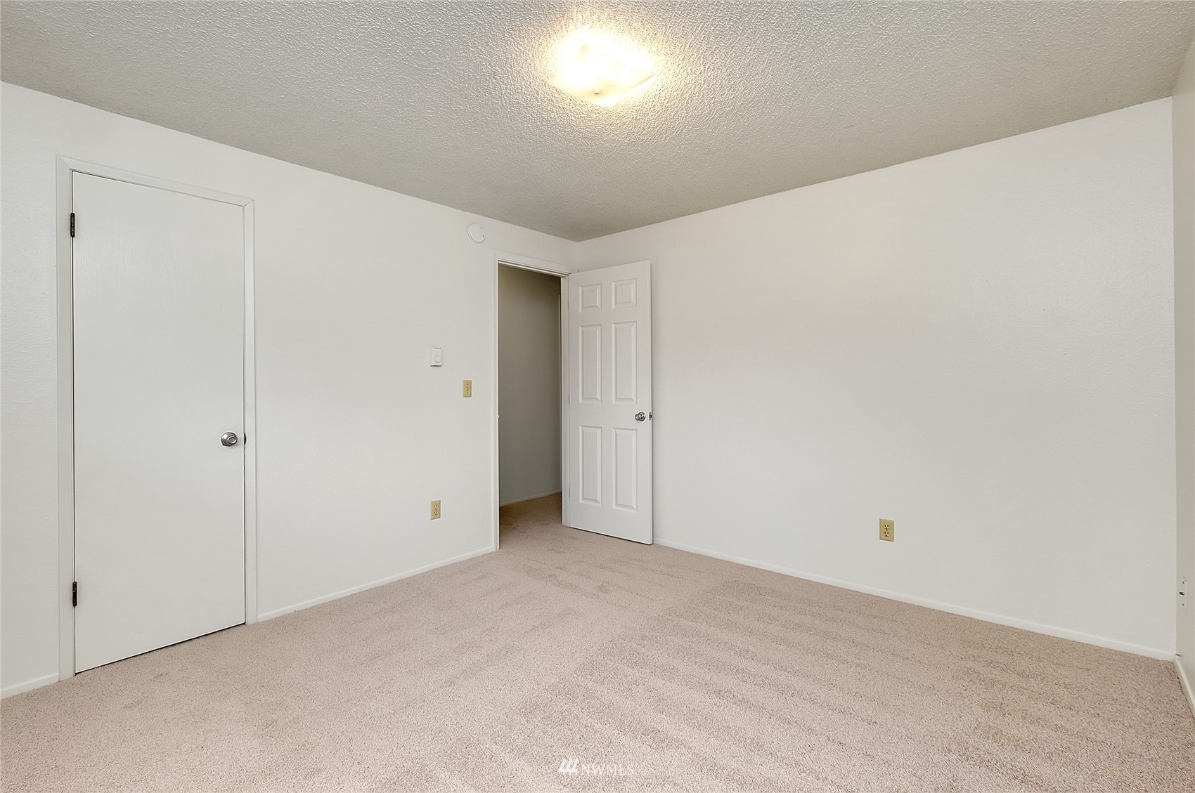 453 Southwest View Drive Port Orchard, WA 98367 - Photo 14 of 28