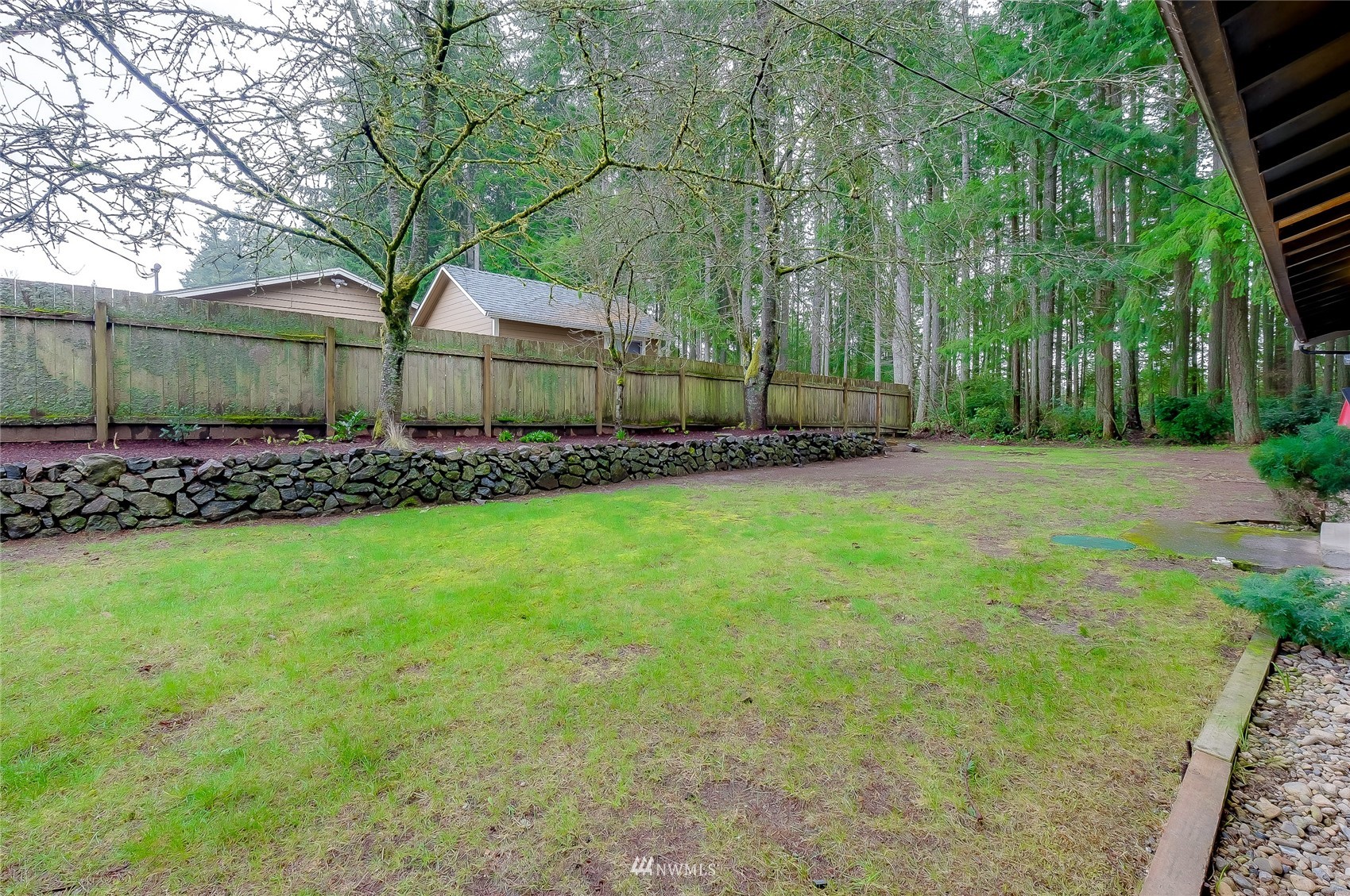 453 Southwest View Drive Port Orchard, WA 98367 - Photo 26 of 28