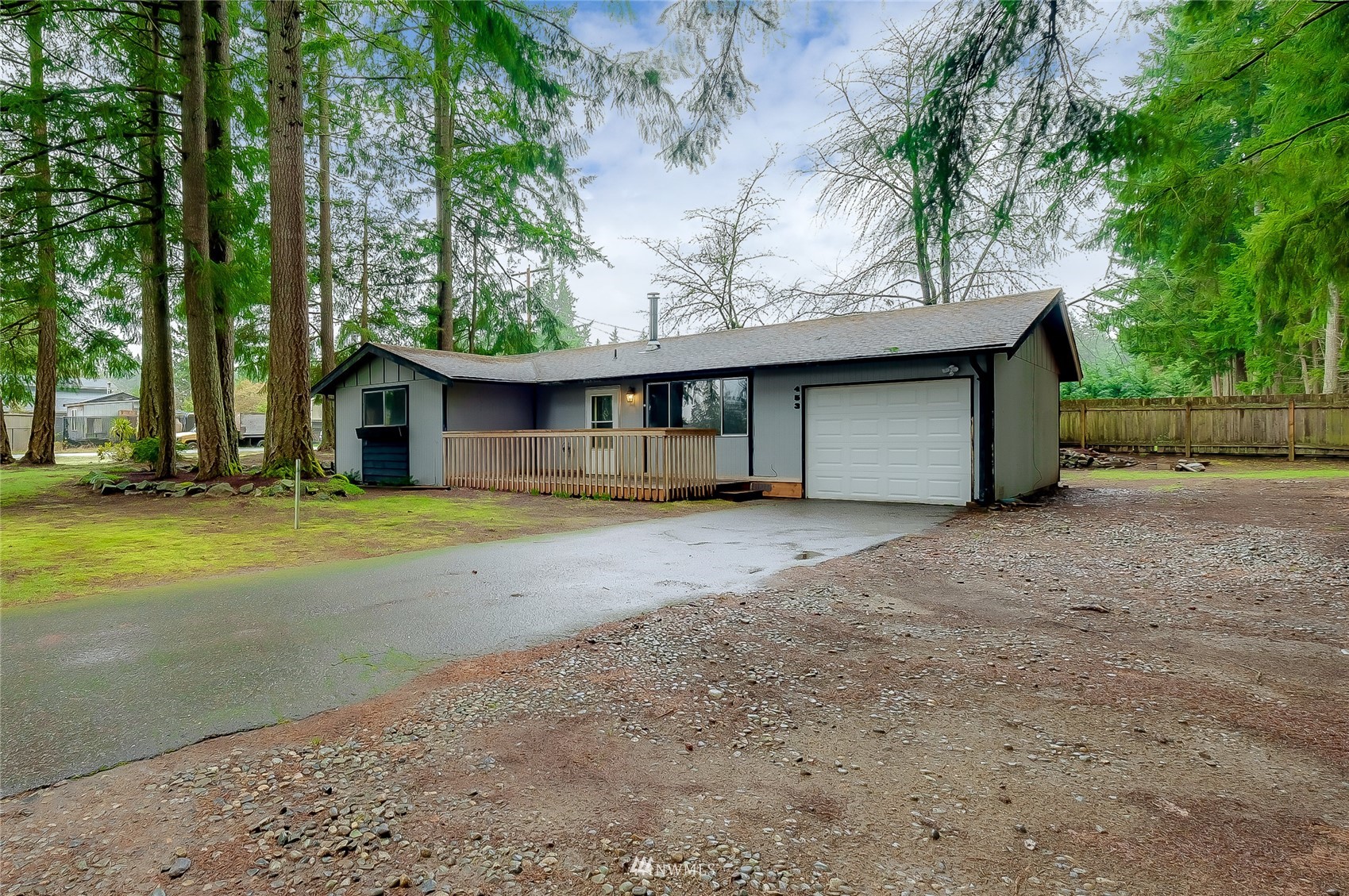 453 Southwest View Drive Port Orchard, WA 98367 - Photo 27 of 28