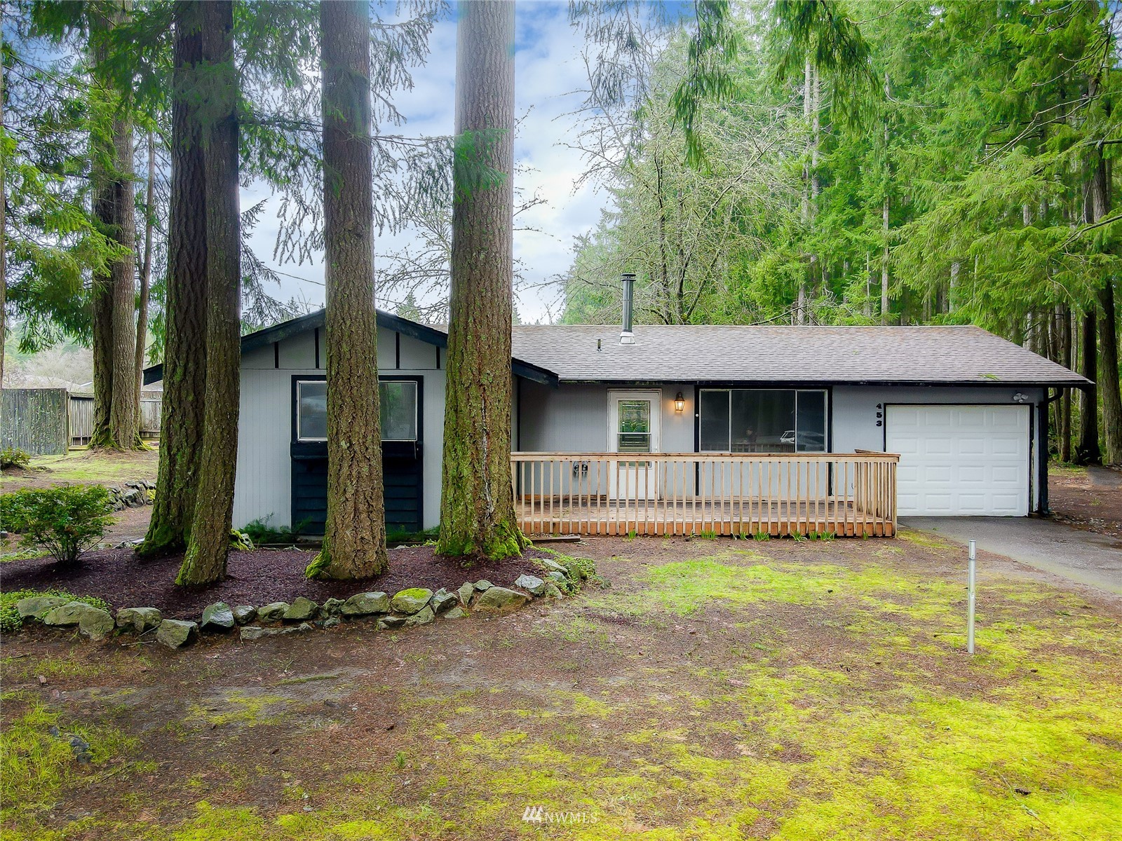 453 Southwest View Drive Port Orchard, WA 98367 - Photo 3 of 28