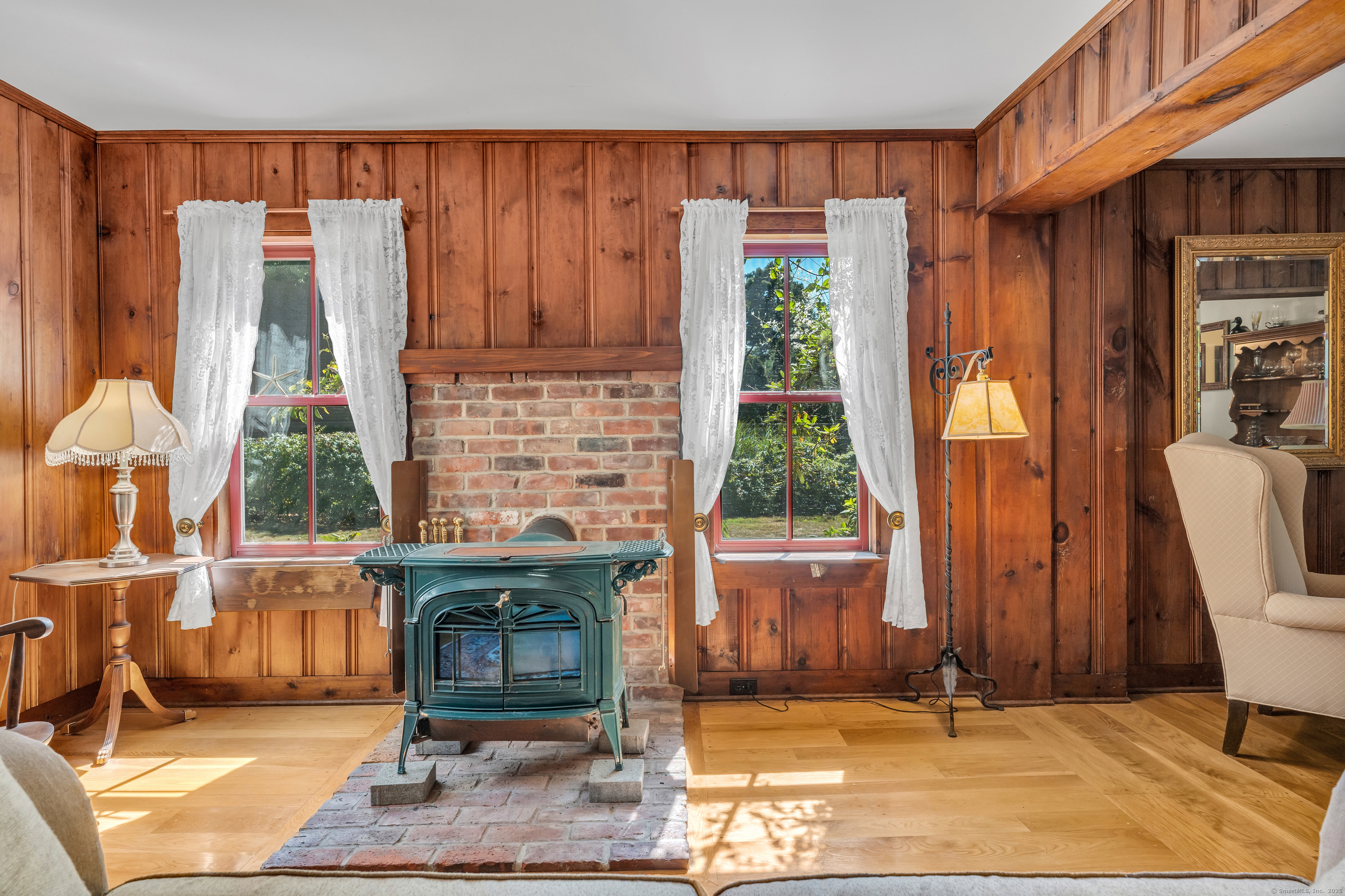 13 Waterside Lane Clinton, CT 06413 - Photo 14 of 40 a view of front door