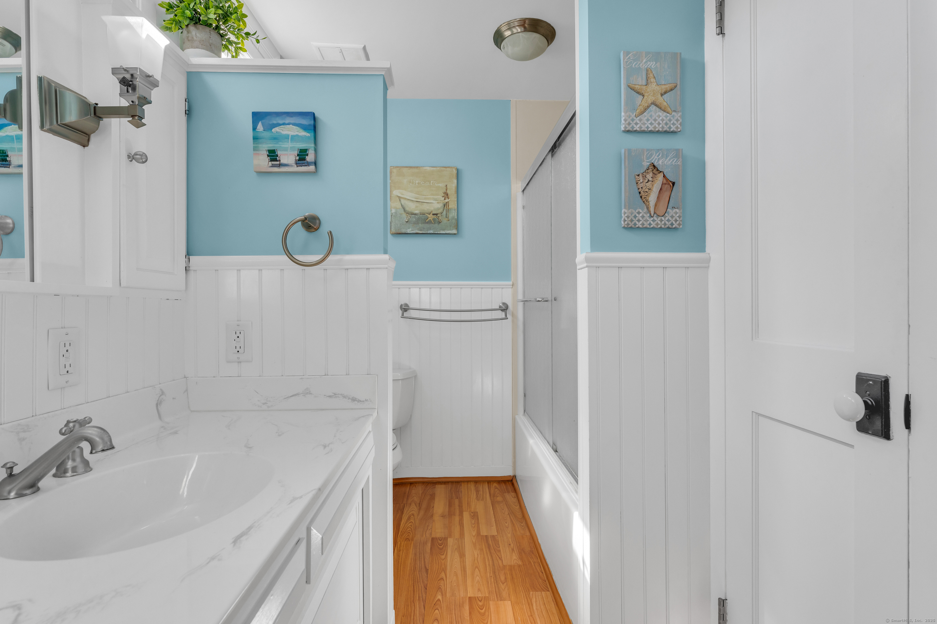 13 Waterside Lane Clinton, CT 06413 - Photo 34 of 40 a bathroom with a sink and a tub