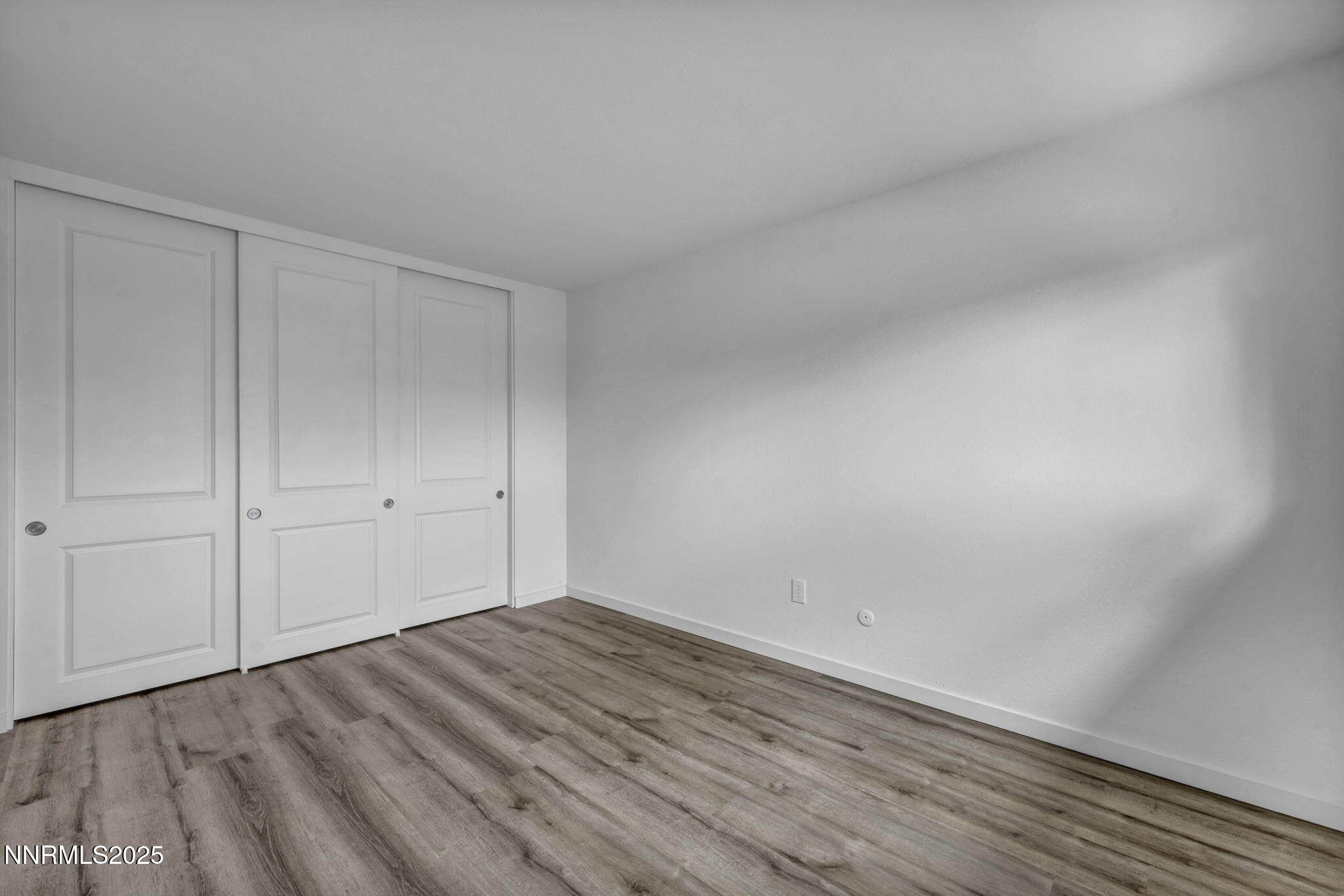 385 Smithridge Park Reno, NV 89502 - Photo 21 of 33 50-web-or-mls-385-smithridge-park