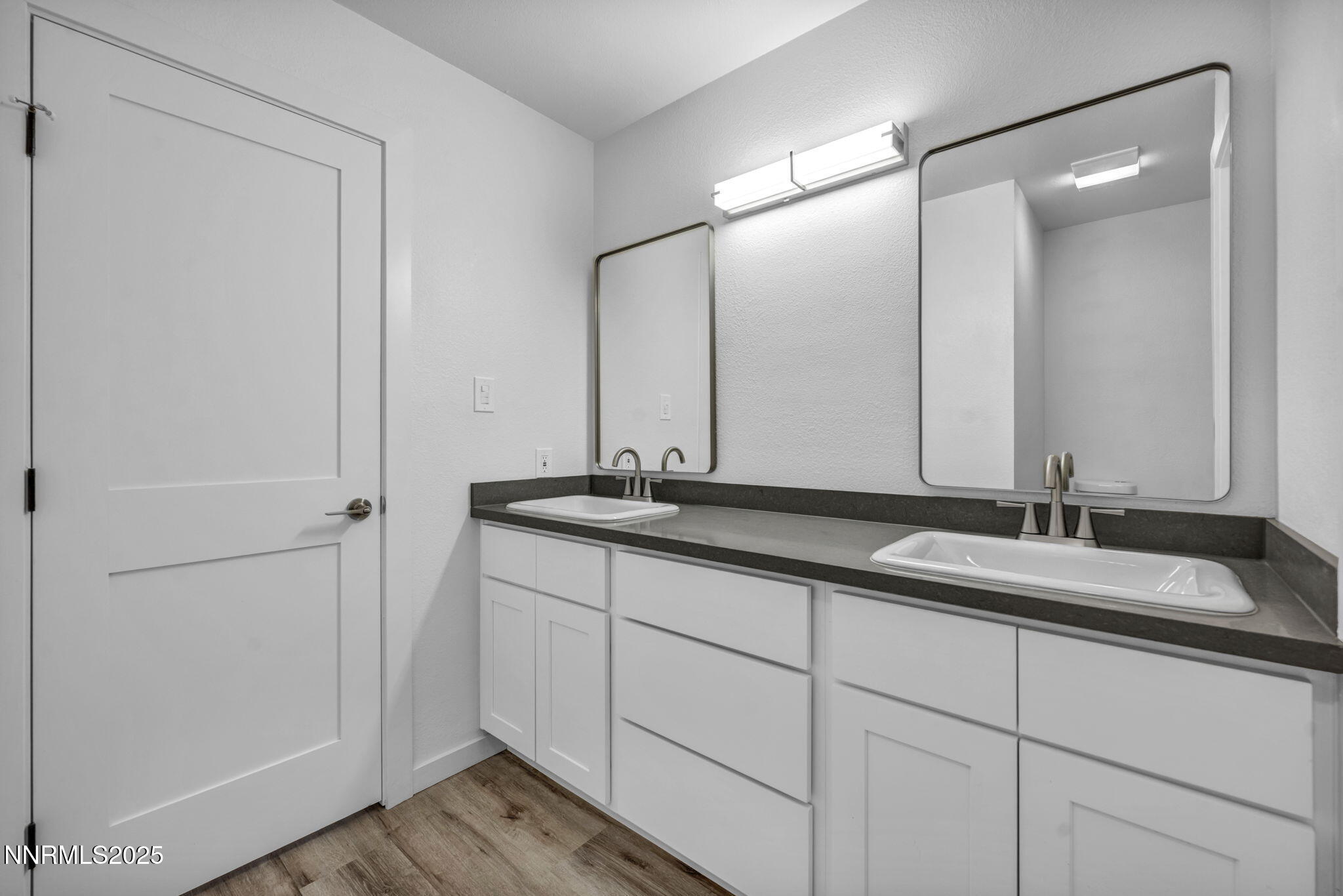 385 Smithridge Park Reno, NV 89502 - Photo 25 of 33 54-web-or-mls-385-smithridge-park