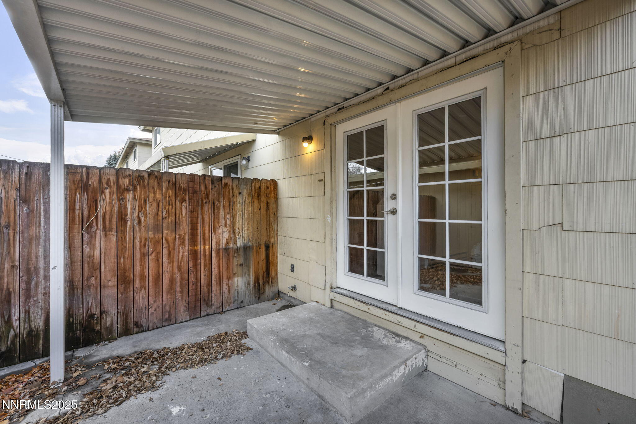 385 Smithridge Park Reno, NV 89502 - Photo 29 of 33 20-web-or-mls-385-smithridge-park