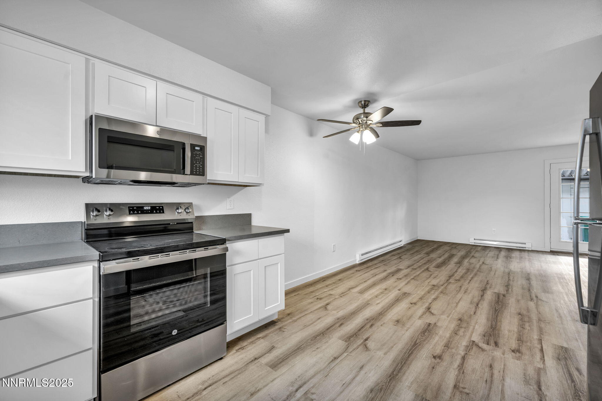 385 Smithridge Park Reno, NV 89502 - Photo 10 of 33 36-web-or-mls-385-smithridge-park