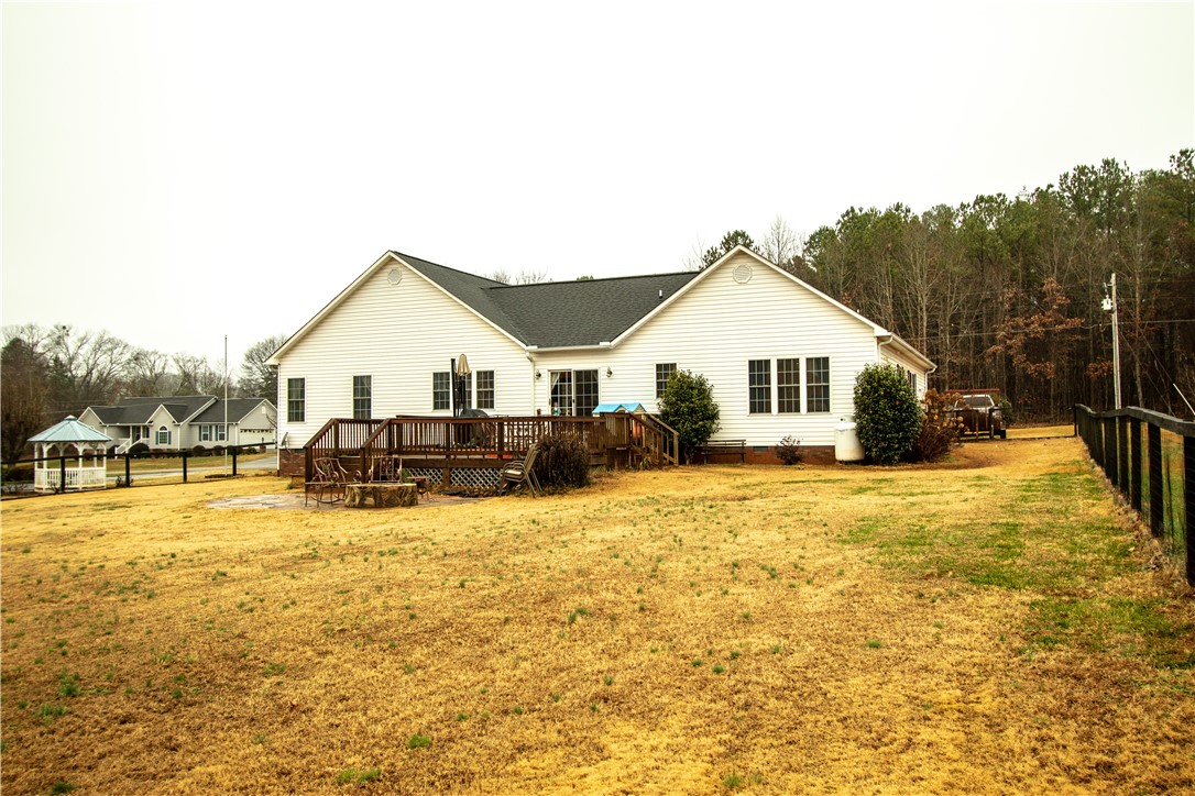 425 Snead Road Walhalla, SC 29691 - Photo 5 of 45 Gallery Image 5
