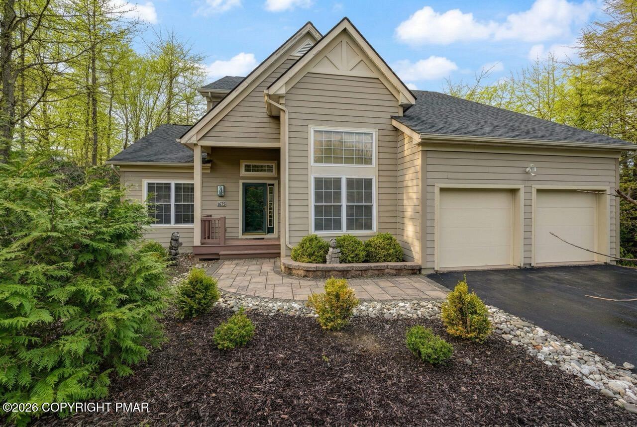 134 Skytop Road Long Pond, PA 18334 - Photo 1 of 48 134 Skytop Road