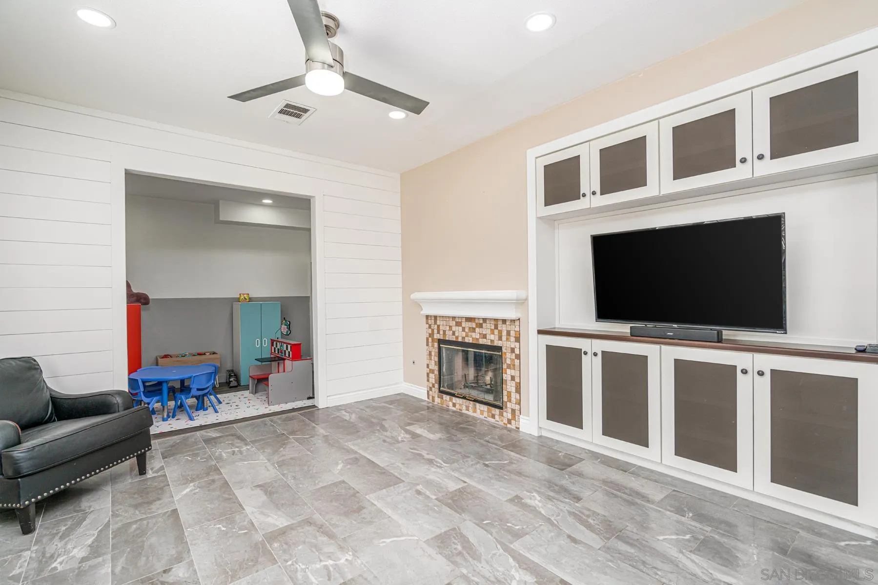 1551 Pleasanton Road Chula Vista, CA 91913 - Photo 18 of 38 Gallery Image 18