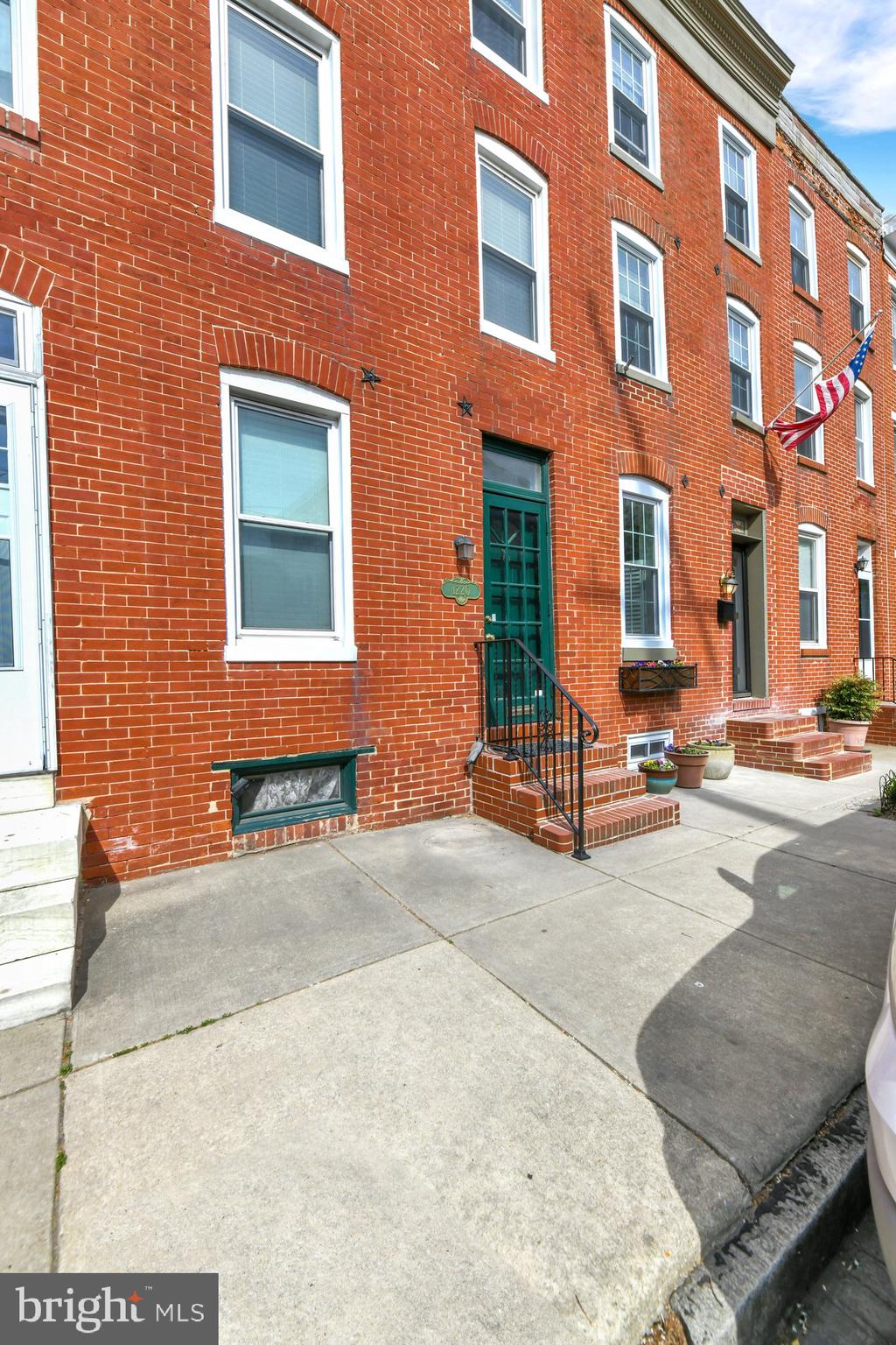 1220 Riverside Avenue Baltimore, MD 21230 - Photo 26 of 26 Front