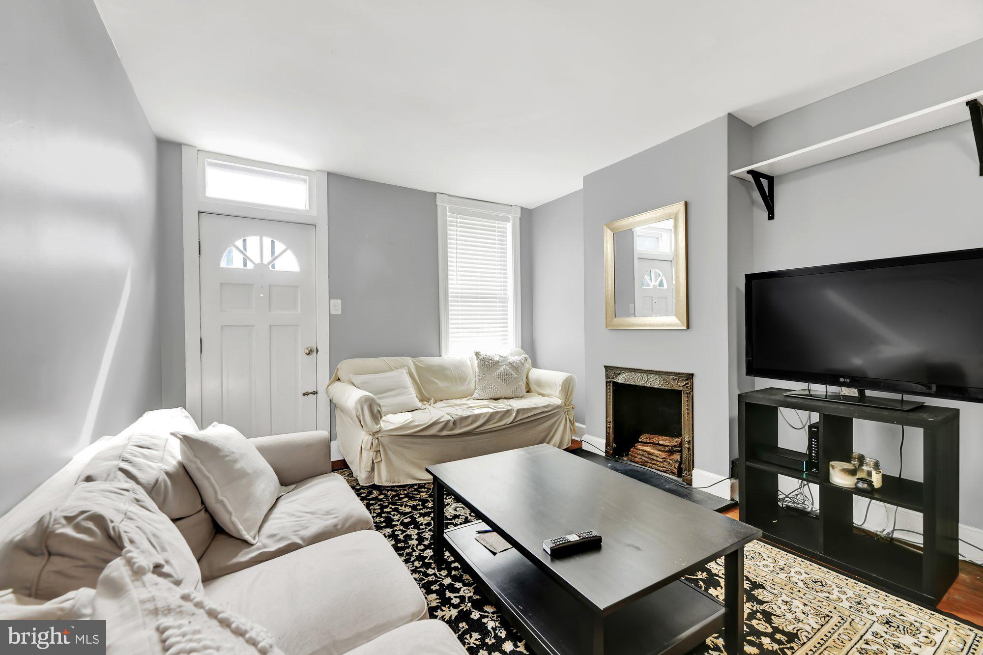 1220 Riverside Avenue Baltimore, MD 21230 - Photo 10 of 26 Family Room