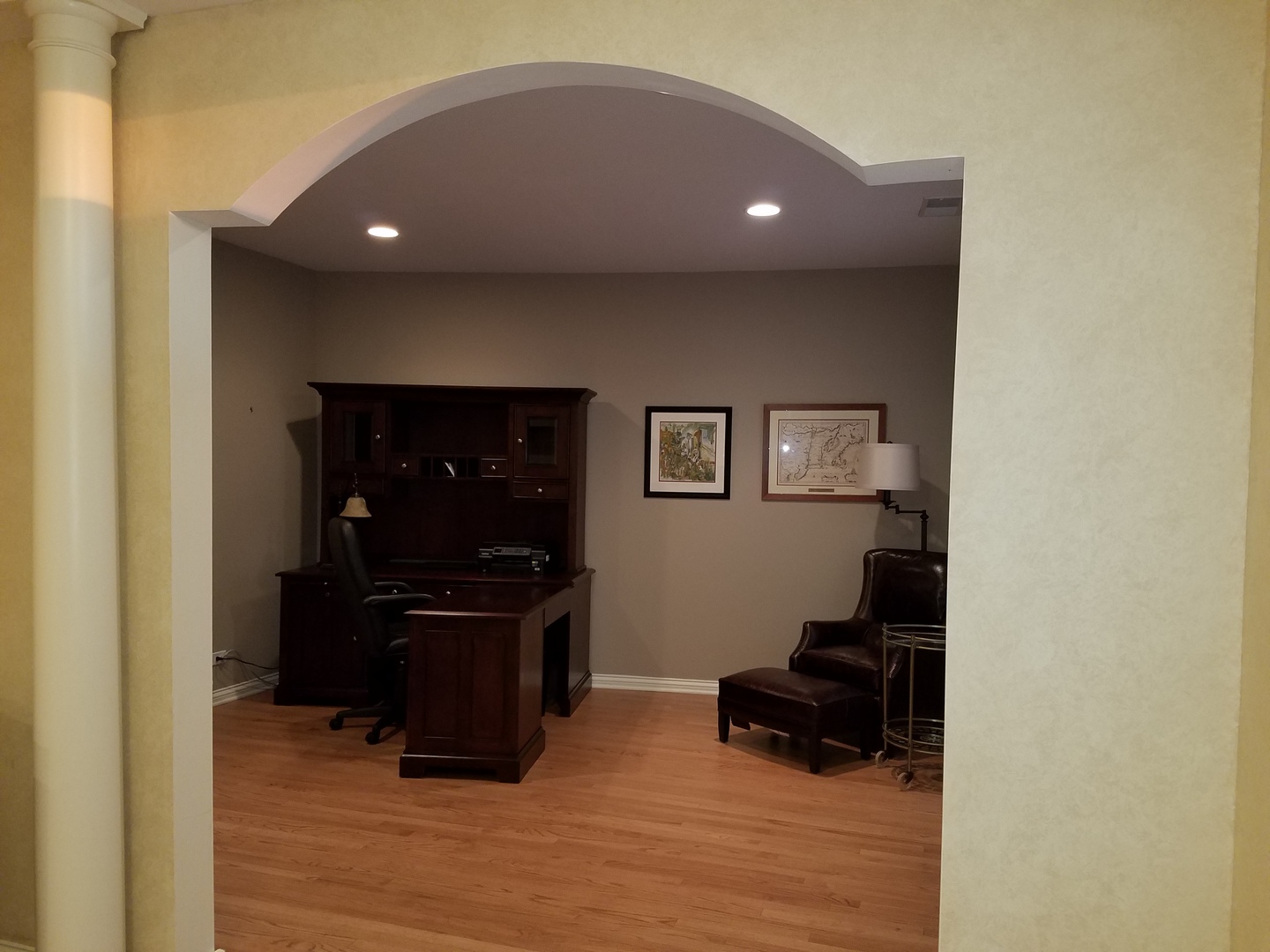 2032 Valor Court Glenview, IL 60026 - Photo 2 of 15