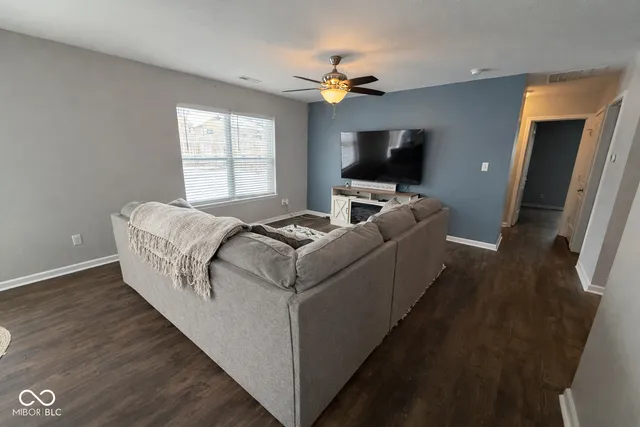 $289,900 | 503 Jefferson Valley, Coatesville, IN 46121