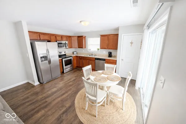 $283,900 | 503 Jefferson Valley, Coatesville, IN 46121