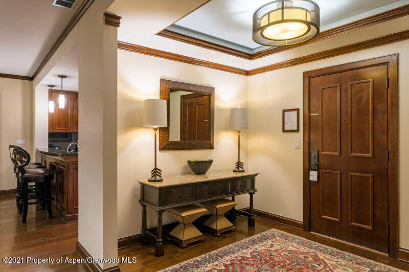 197 Prospector Road, Unit 2310 SUMMER INTEREST #7 Aspen, CO 81611 - Photo 22 of 31 Ritz-Carlton-Club-3BR1 (19)