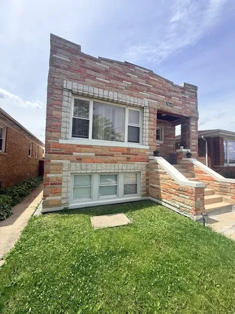 $300,000 | 1822 South 55th Avenue, Cicero, IL 60804