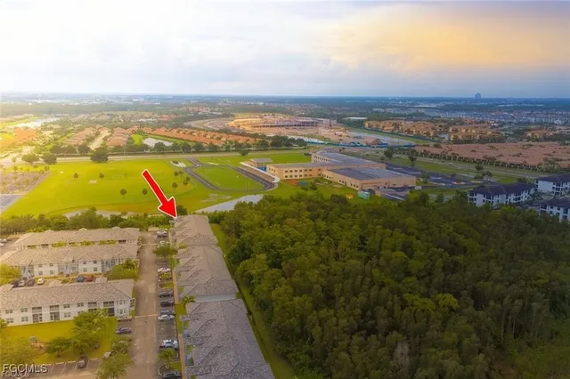 a view of a garden with a fountain