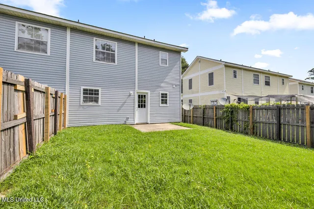 $1,500 | 1997 Todd Cove, Unit A, Biloxi, MS 39531