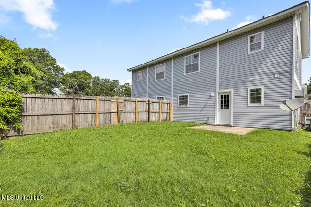 $1,500 | 1997 Todd Cove, Unit A, Biloxi, MS 39531