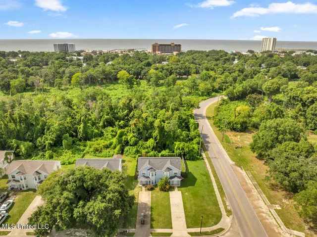 $1,500 | 1997 Todd Cove, Unit A, Biloxi, MS 39531