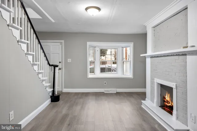 $2,400 | 244 Cedar Street, Bristol, PA 19007