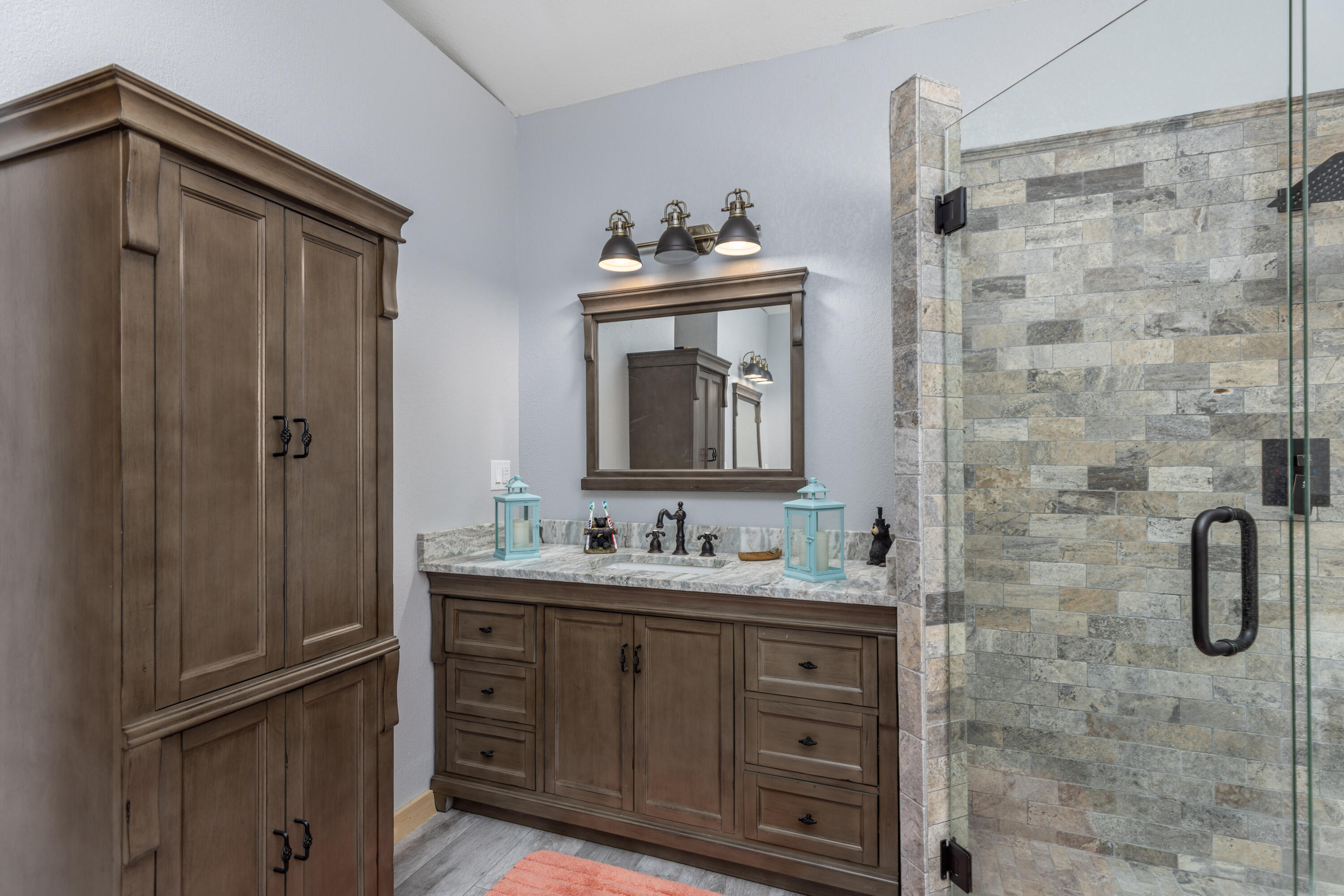 229 Madrid Road Cantonment, FL 32533 - Photo 13 of 84