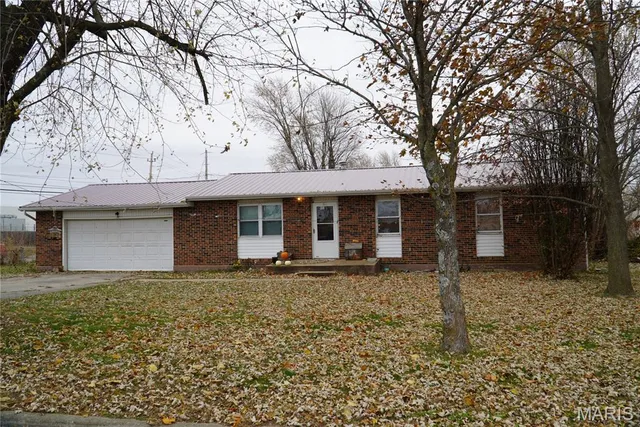 $149,900 | 1900 Highland Street, Lebanon, MO 65536