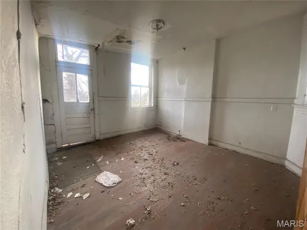 $29,900 | 4708 McMillan Avenue, St. Louis, MO 63108