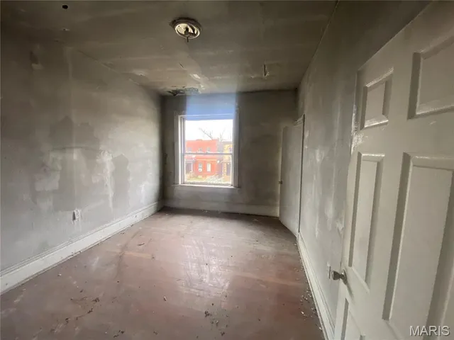 $29,900 | 4708 McMillan Avenue, St. Louis, MO 63108