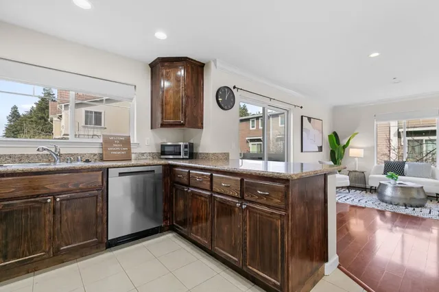 $1,050,000 | 38211 Eggers Common, Fremont, CA 94536