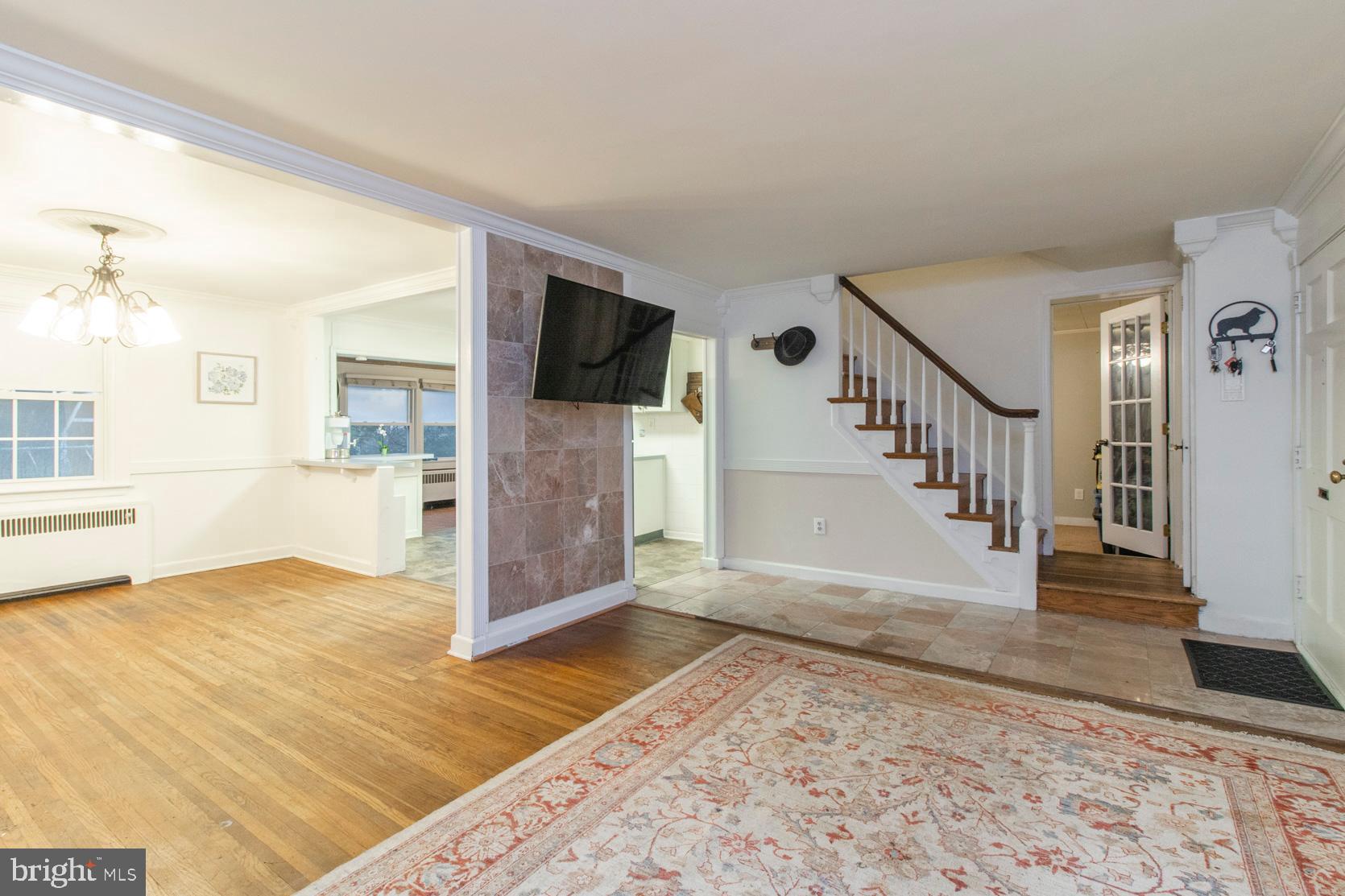 5 Chester Road Wallingford, PA 19086 - Photo 3 of 13