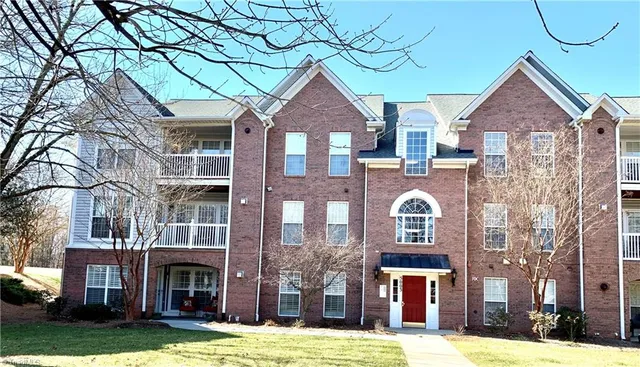 $1,600 | 5003 Bass Chapel Road, Unit 2B, Greensboro, NC 27455