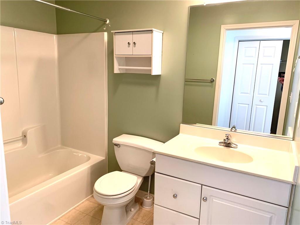 5003 Bass Chapel Road, Unit 2B Greensboro, NC 27455 - Photo 15 of 25