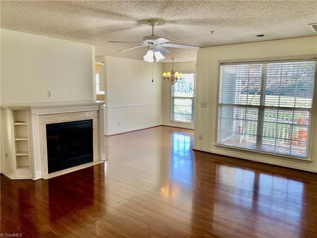 $1,600 | 5003 Bass Chapel Road, Unit 2B, Greensboro, NC 27455