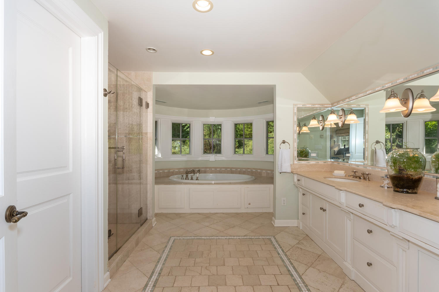 72 Delafield Island Road Darien, CT 06820 - Photo 27 of 45 a bathroom with a granite countertop sink mirror and bathtub