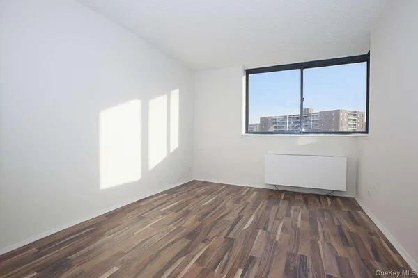$569,000 | 62-54 97th Place, Unit 11L | Rego Park