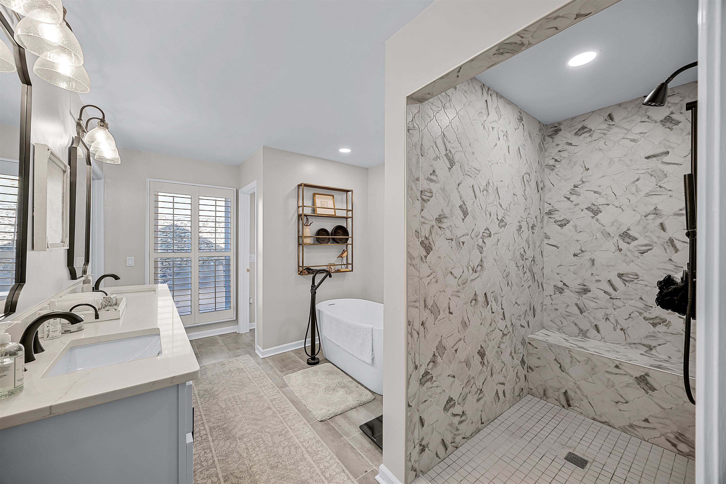 195 Ridge View Savannah, TN 38372 - Photo 19 of 40 a bathroom with a sink and a shower